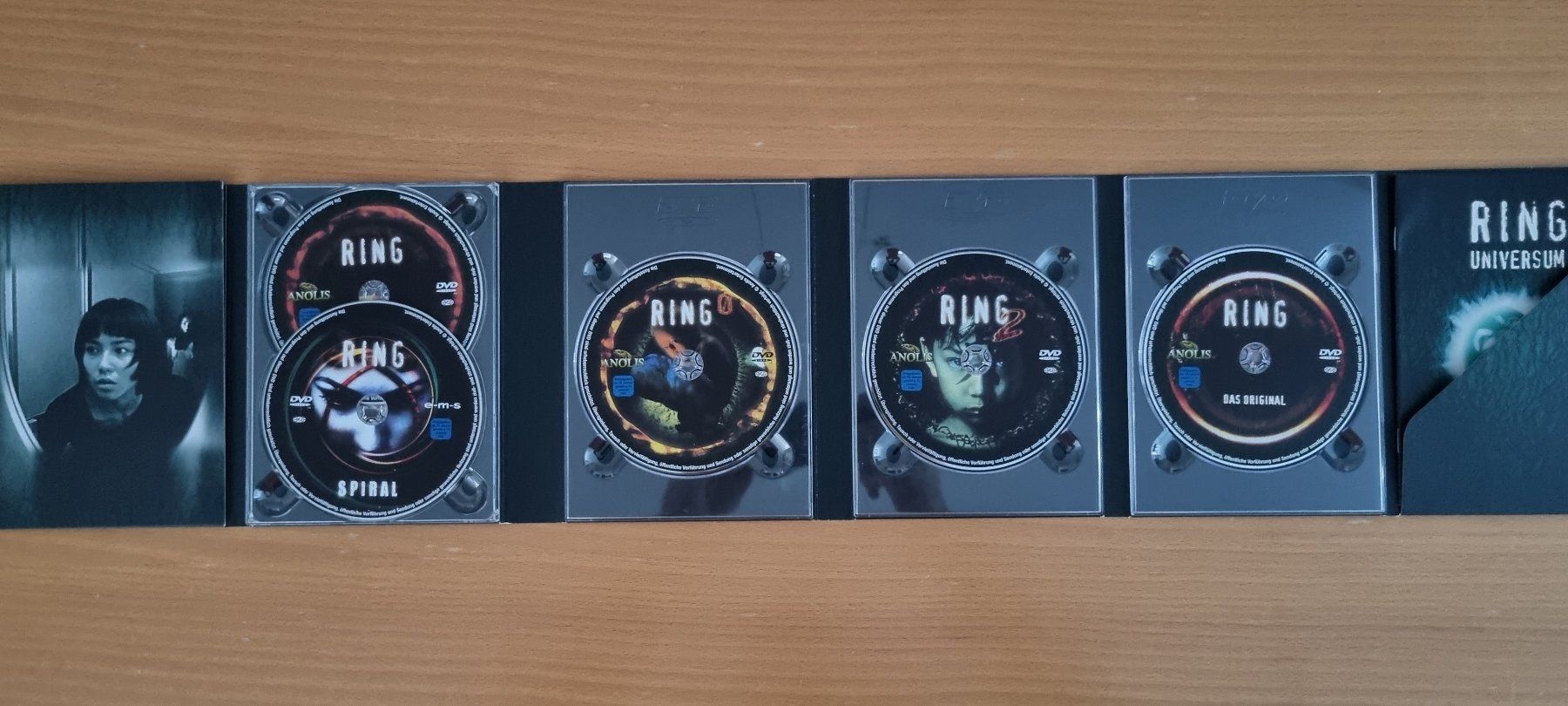 Tutti i DVDs: DVD: Ring Universum / High-Bit Edition / 5 Discs – Usato da Ehrendingen venduto da Thomas_2 1