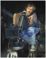 STEVEN SPIELBERG - handsigniertes Grossfoto (20x25cm) COA