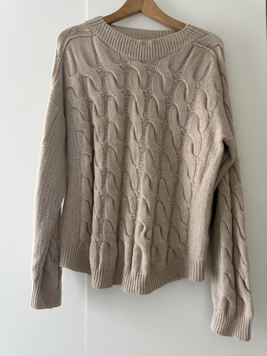 Pulls & Sweat-shirts: Katia Serafini Kaschmir Pullover beige Groesse 38 – D'occasion à Schindellegi par schindeli