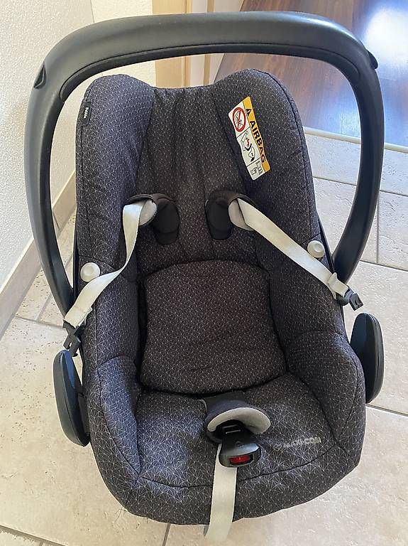 Sièges auto: Maxi Cosi – D'occasion à Schwarzenberg LU par kat_n6zn