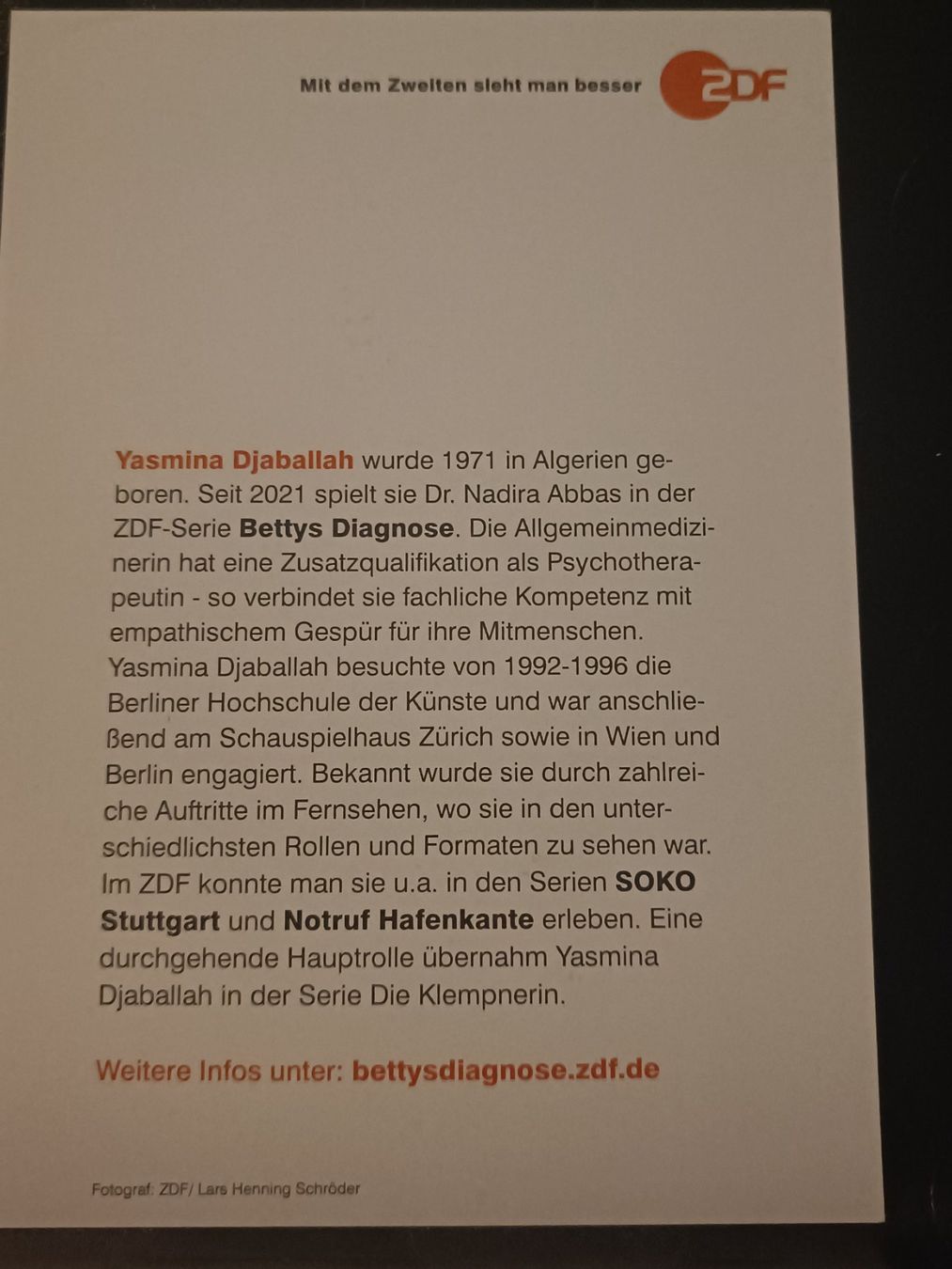 Autographes: Yasmina Djaballah - handsignierte Autogrammkarte – D'occasion à Menziken par Artographs 1