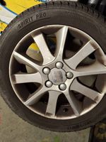 SEAT Felgen mit Sommerreifen