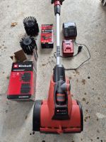 brosse à nettoyer terrasse ou autres 