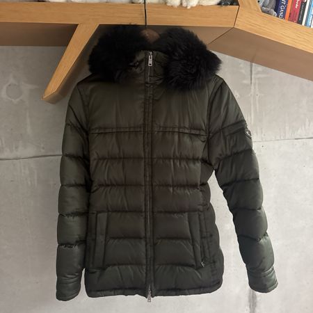 Prada Daunenjacke Damen Khaki Grösse S guter Zustand