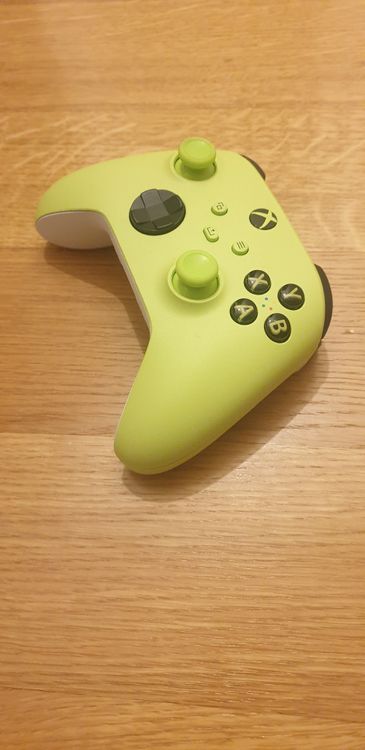 Xbox controller electric volt | Kaufen auf Ricardo