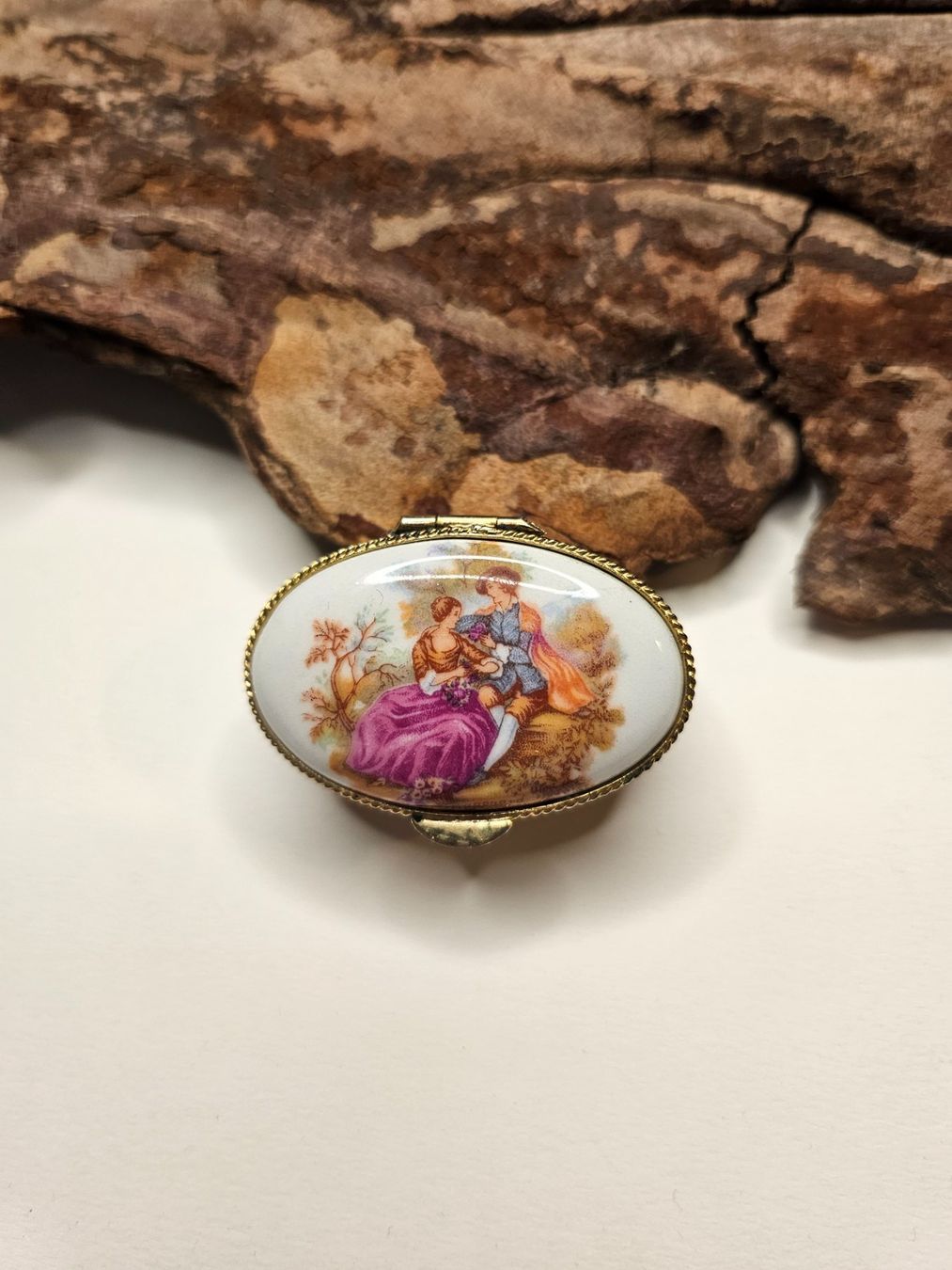 Alle Dekorationen: Fragonard Schmuckdose, Antik – Gebraucht aus Zürich von MaisonBelleCachet