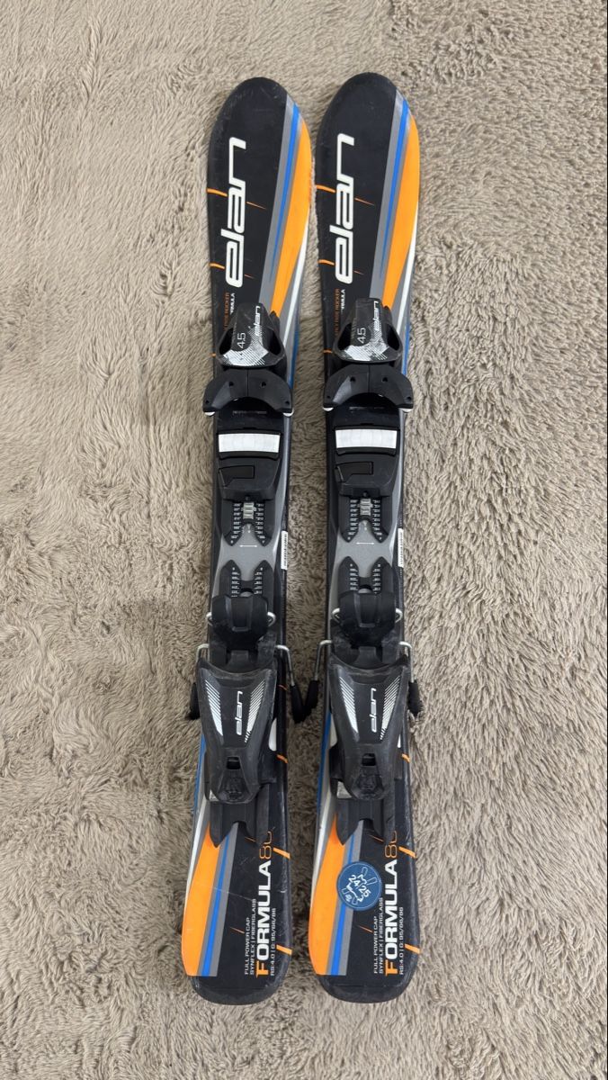Elan Skis: Kinder Ski Elan Formula 80 cm mit Bindung gebraucht – Gebraucht aus Dietlikon von Laura-1