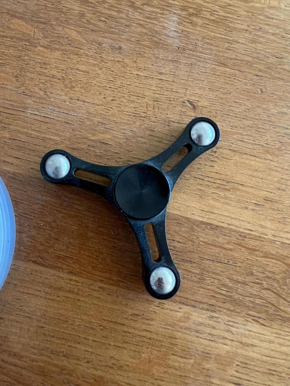 Giocattoli: Fidget Spinner schwarz – Nuovo (secondo la descrizione) da Hettlingen venduto da lou_c27x