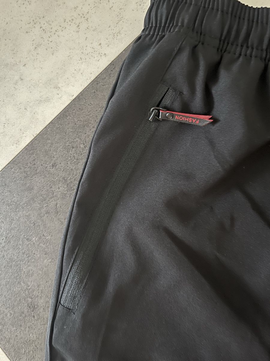 Hosen: Sporthose Grösse S – Neu (gemäss Beschreibung) aus Luzern von Boudin03 2