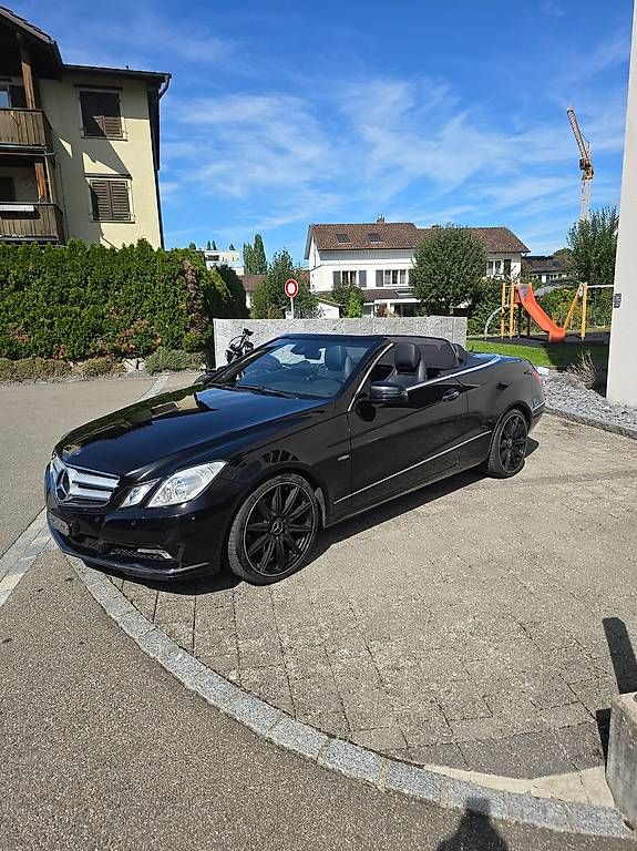 Automobili: Mercedes-Benz e 350 cgi cabriolet Mit Frisch MFK – Usato da Niederuzwil venduto da jolaki67