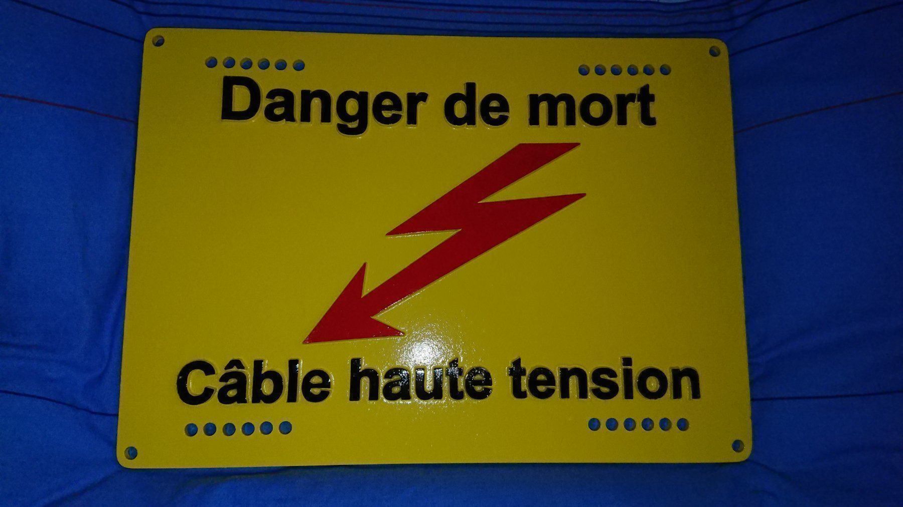 Insegne: Panneau danger de Mort / panneau en métal – Nuovo (secondo la descrizione) da Cortaillod venduto da signep