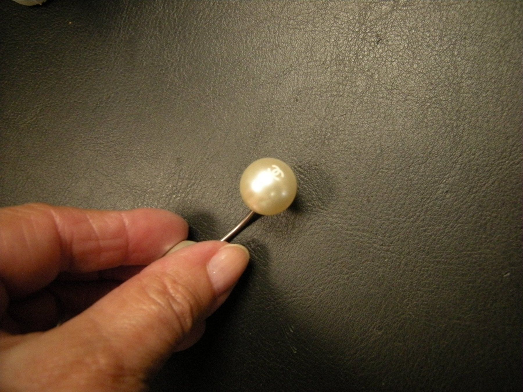 Bijoux piercing: Perlen Piercing Ohrring CC geschraubt – Neuf (Voir description) à Holziken par Rupe 2