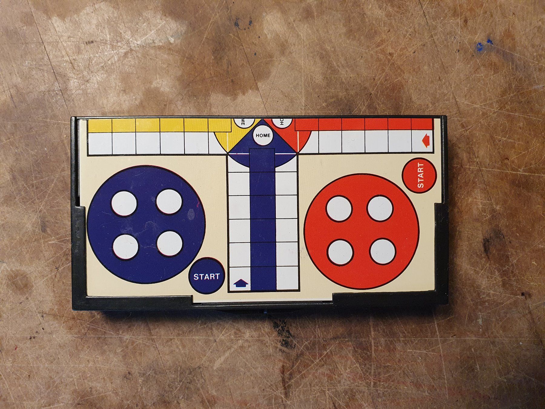 Giochi: Mini Hüetlispiel – Usato da Zürich venduto da loosebone 1