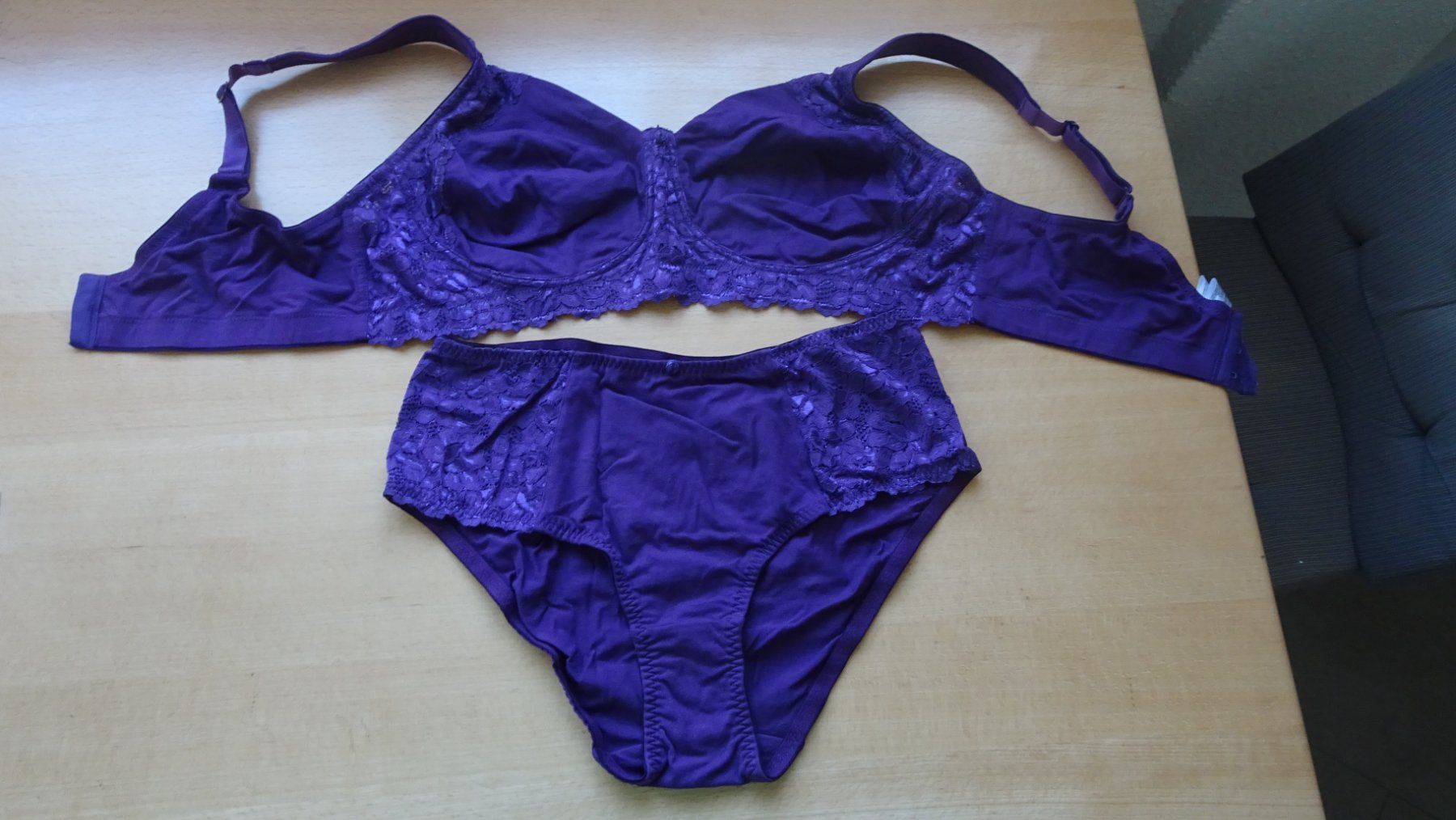 Sonstige Unterwäsche: 2x Sets BH + Slip 95D neu – Neu (gemäss Beschreibung) aus Zürich von blaumeisli62 1