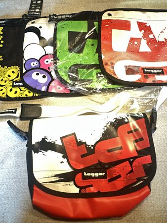 Tagger Messenger Bag Set NEU | Inkl. 5 Wechsel-Flaps | Robus
