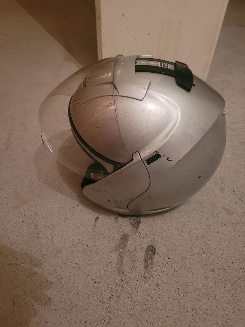 Caschi & visiere: Motorradhelm – Usato da Luzern venduto da LiLo000 2