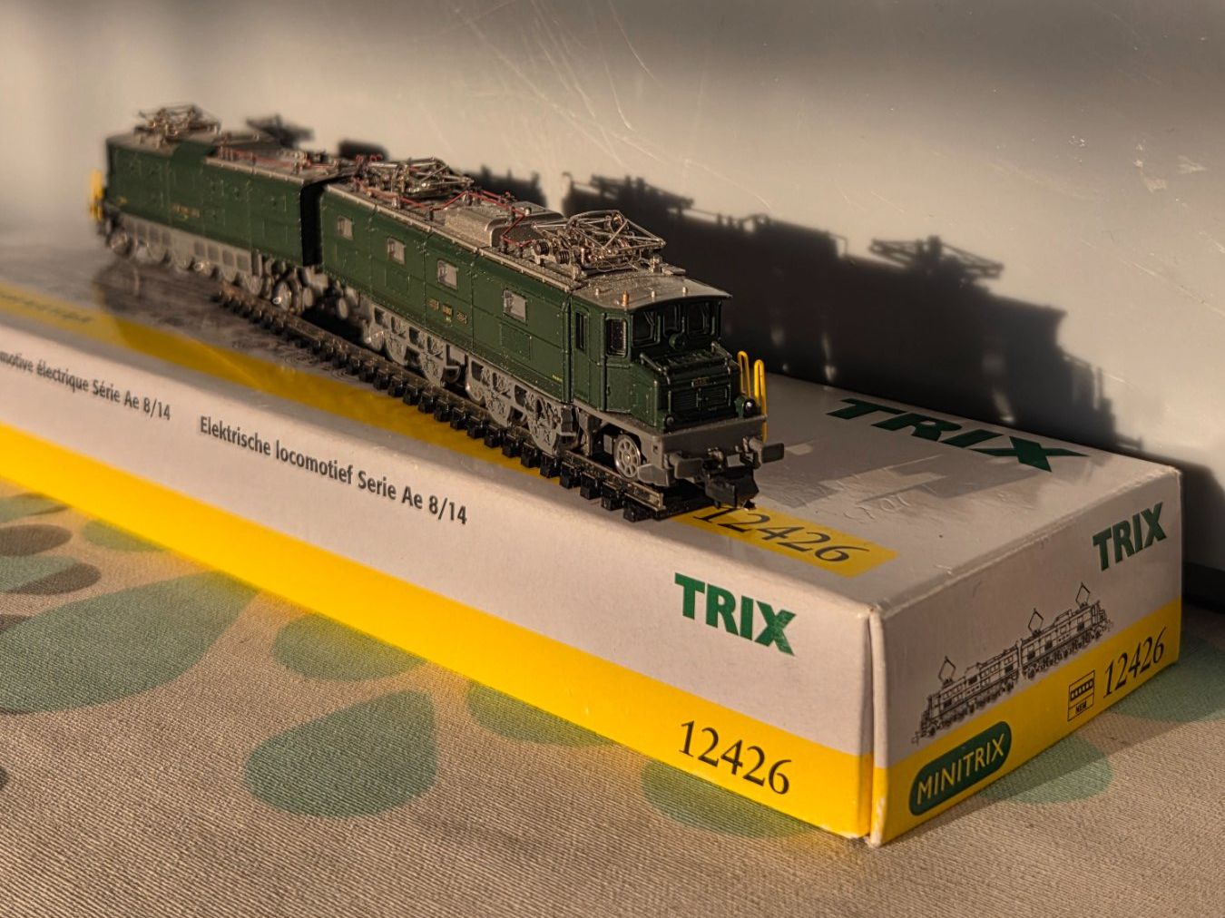 Trix Modellini di ferrovie: Minitrix E-Lok Ae 8/14  Ep.IV  Nr.12426 – Usato da Arni AG venduto da bruno1951 1
