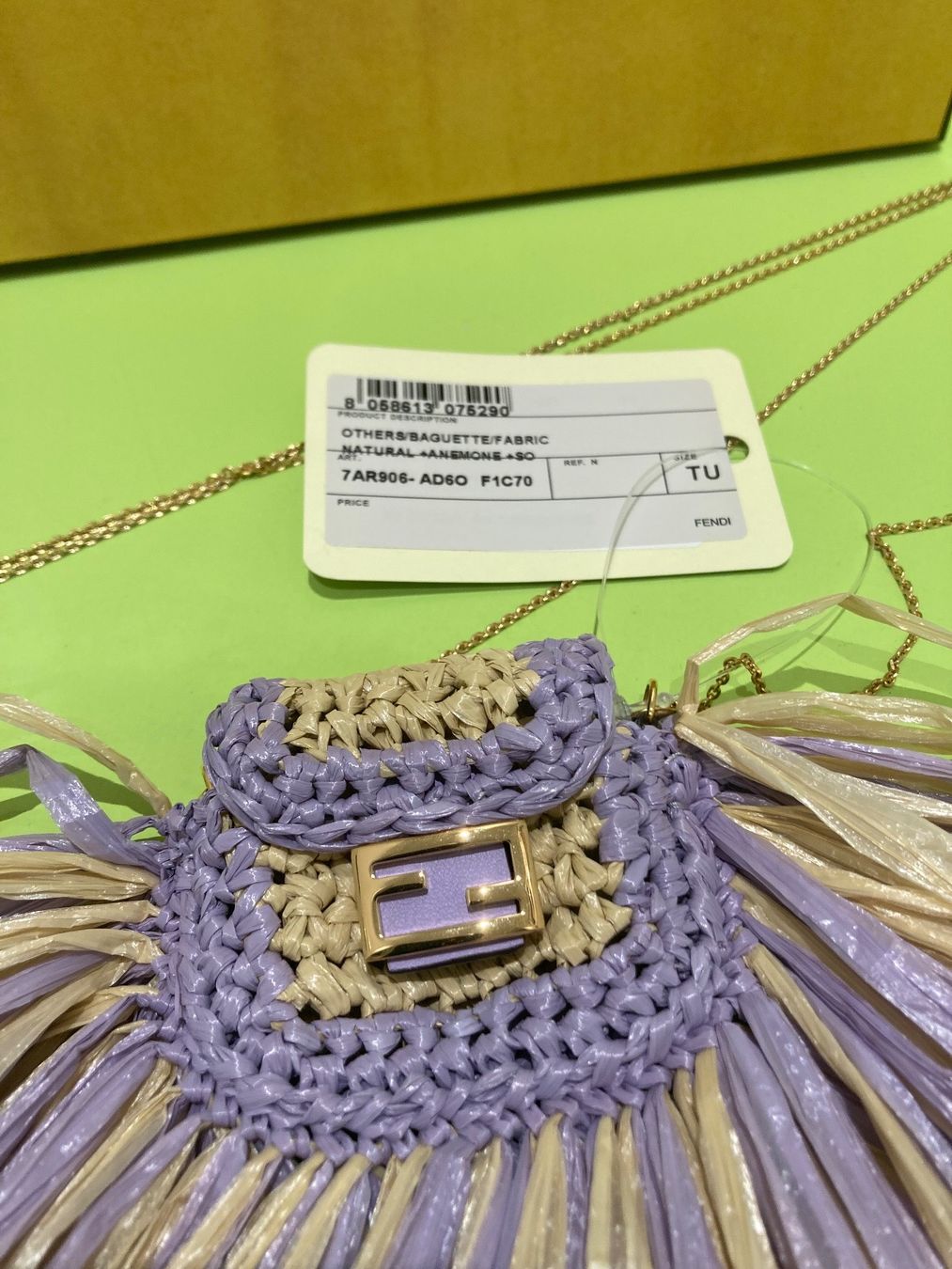 Fendi Borse da donna: Fendi mini Bag charm (NEW) – Nuovo e nell'imballaggio originale da Paradiso venduto da Kayakara 2