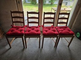 IKEA Stühle 4 stk. Plus sitzkissen (GRATIS)