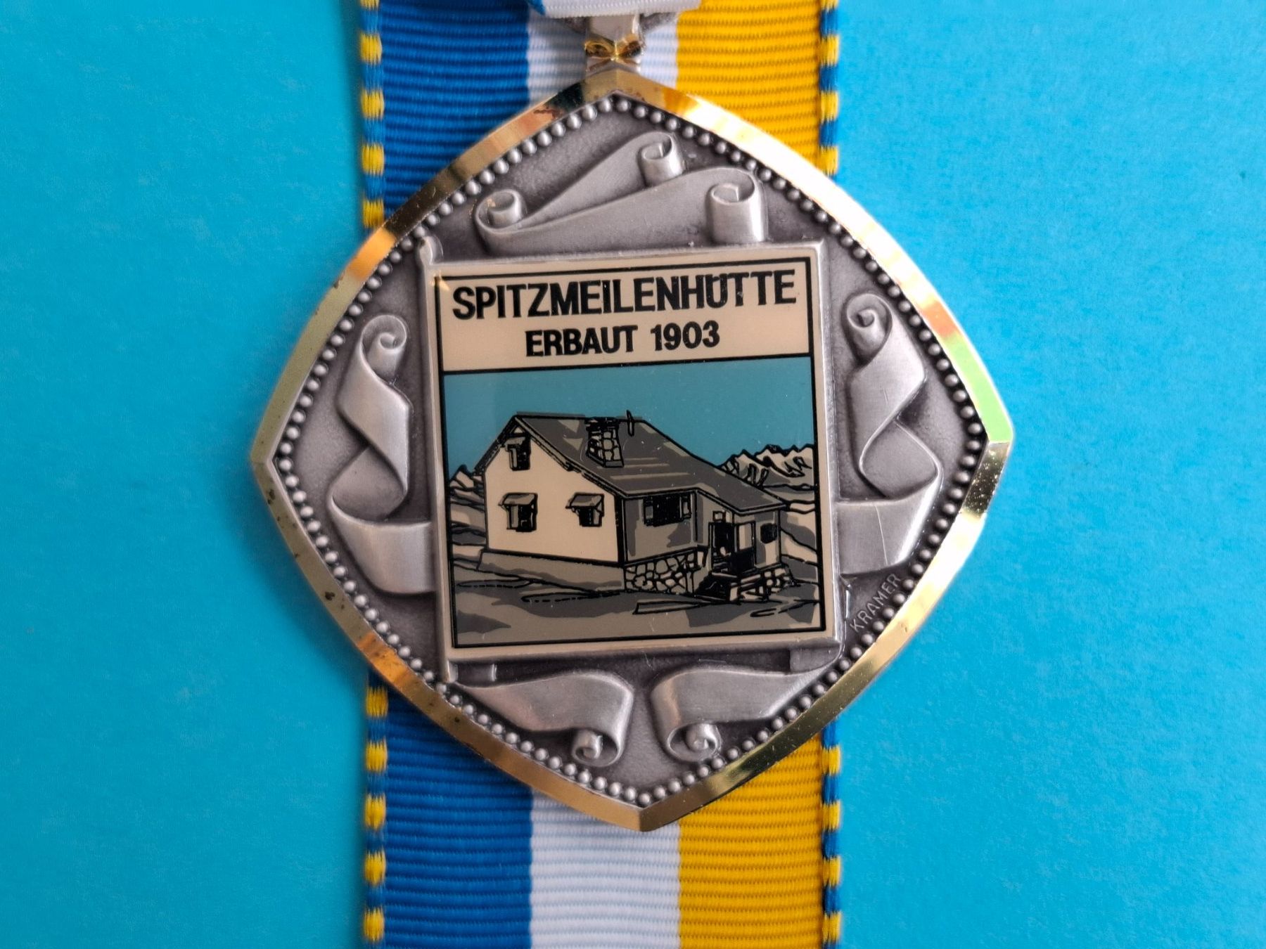 Medaillen: Spitzmeilen Hütte (H528) – Gebraucht aus Schwanden GL von Suvorov