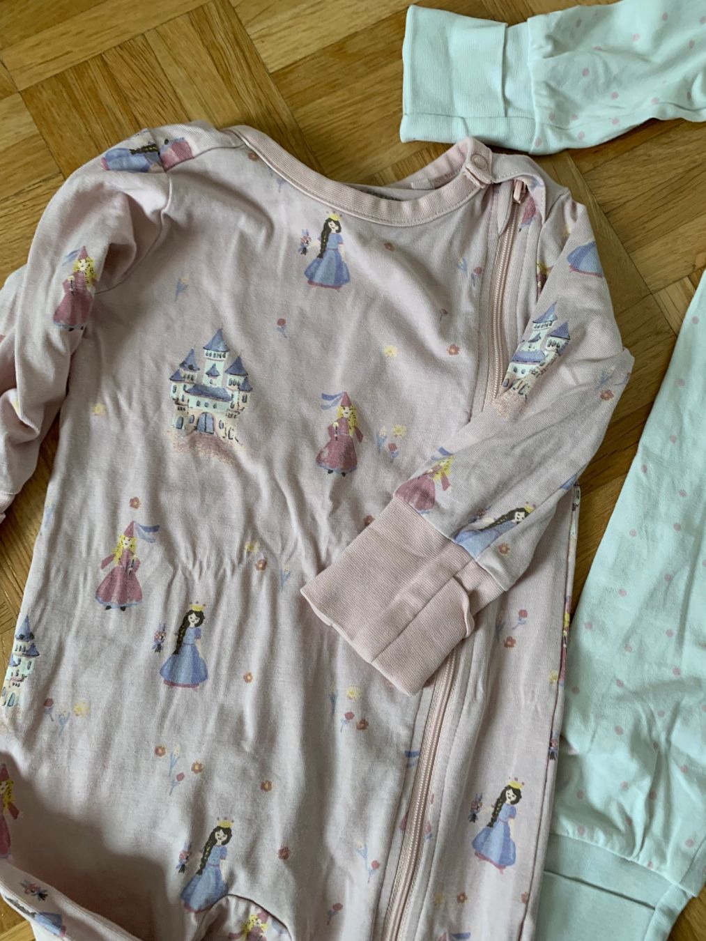 H&M Pigiama & Simili: 3 Pyjamas Gr. 62/68 – Usato da Moutier venduto da chDuplessy 1