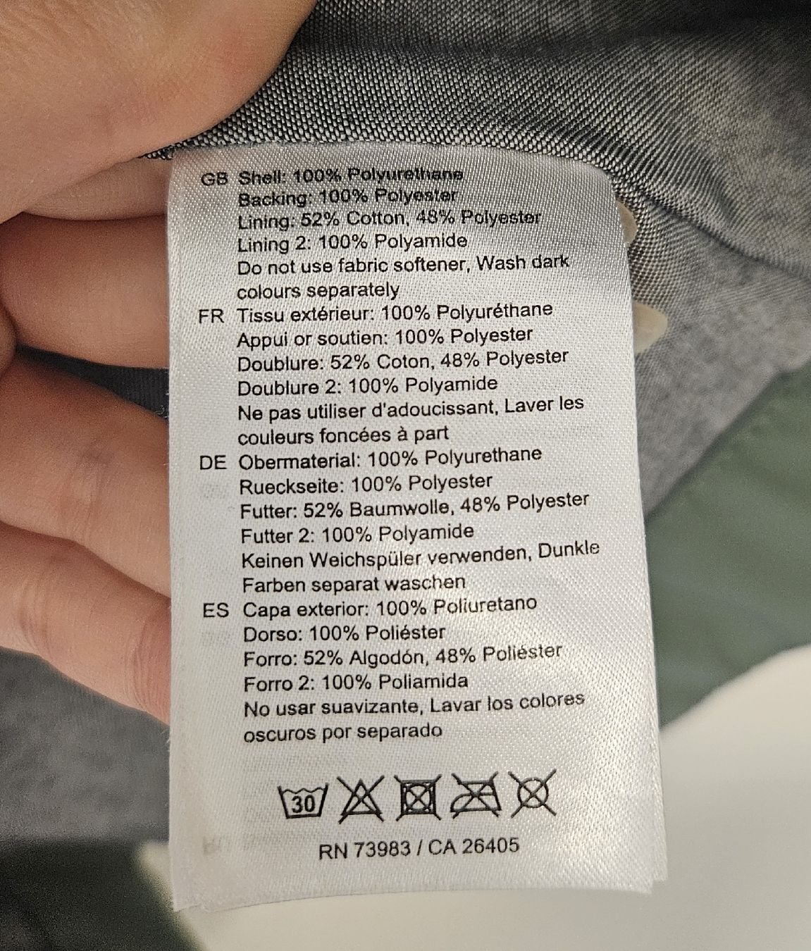 Helly Hansen Jacken: Helly Hansen olive raincoat, size S – Gebraucht aus Zürich von ada_xqw6 2