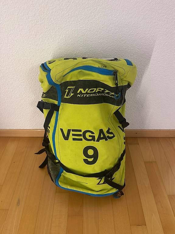 Kite: North / Duotone Kitesurf Set – D'occasion à Pfäffikon SZ par PDW26 4