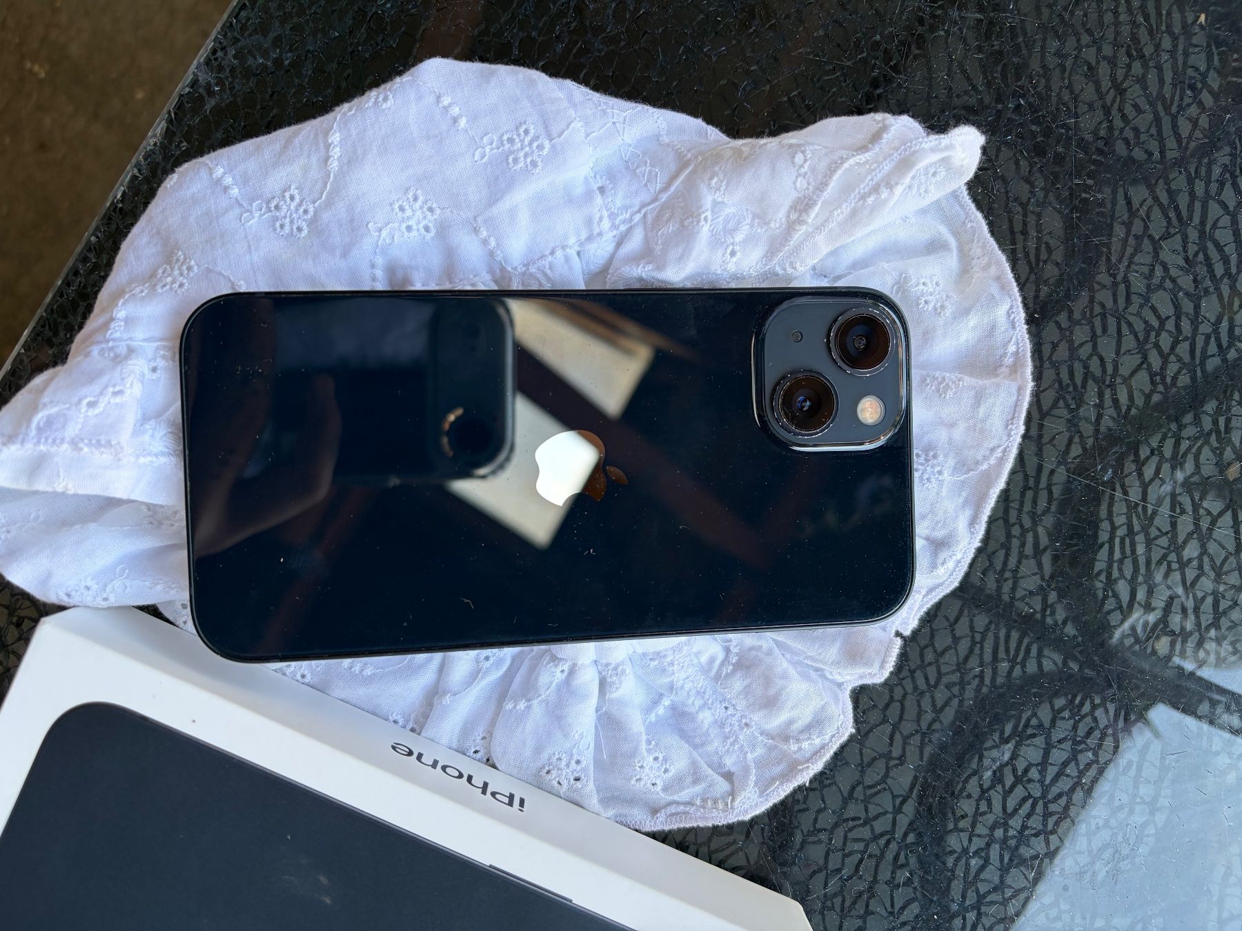 Apple Telefoni cellulari / Smartphones: I Phone 13 (funktioniert einwandfrei) – Usato da Müntschemier venduto da R.e.b.e.c.c.a 3