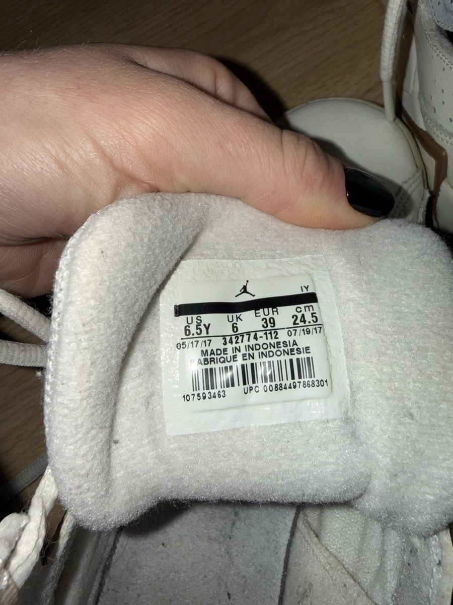 Jordan Scarpe da donna: Air Jordan 7 Retro – Usato da Uznach venduto da Linda.balaj 4