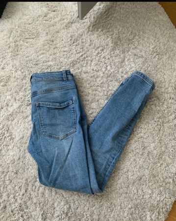 Skinny Jeans Gr. 36 Mid Waist hellblau Guter Zustand 👖