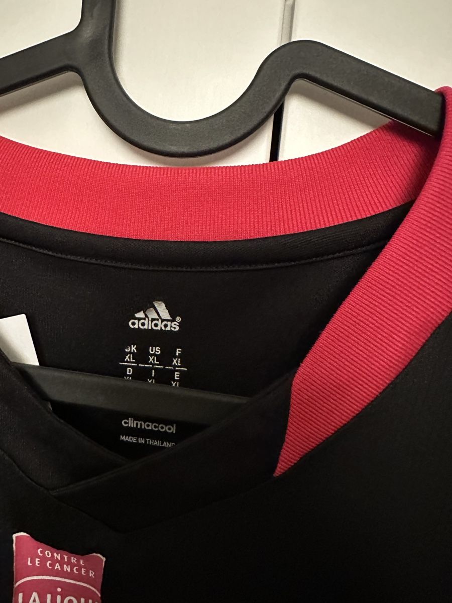 Canottiere & Pantaloni: Olympique Marseille Trikot – Usato da Bern venduto da Trikot-Liebe 2