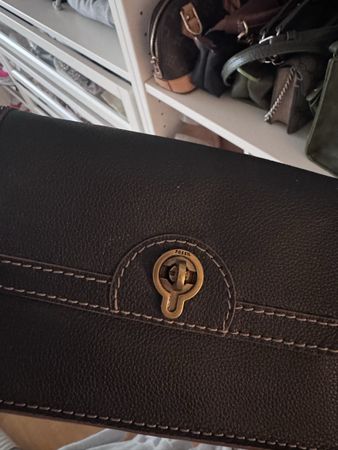 Sac à main Fossil cuir marron avec chaîne bon état