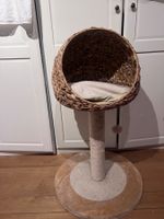 Katzenbaum geflochten