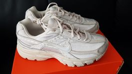 Nike INITIATOR Gr.36,Leder-Stoff.