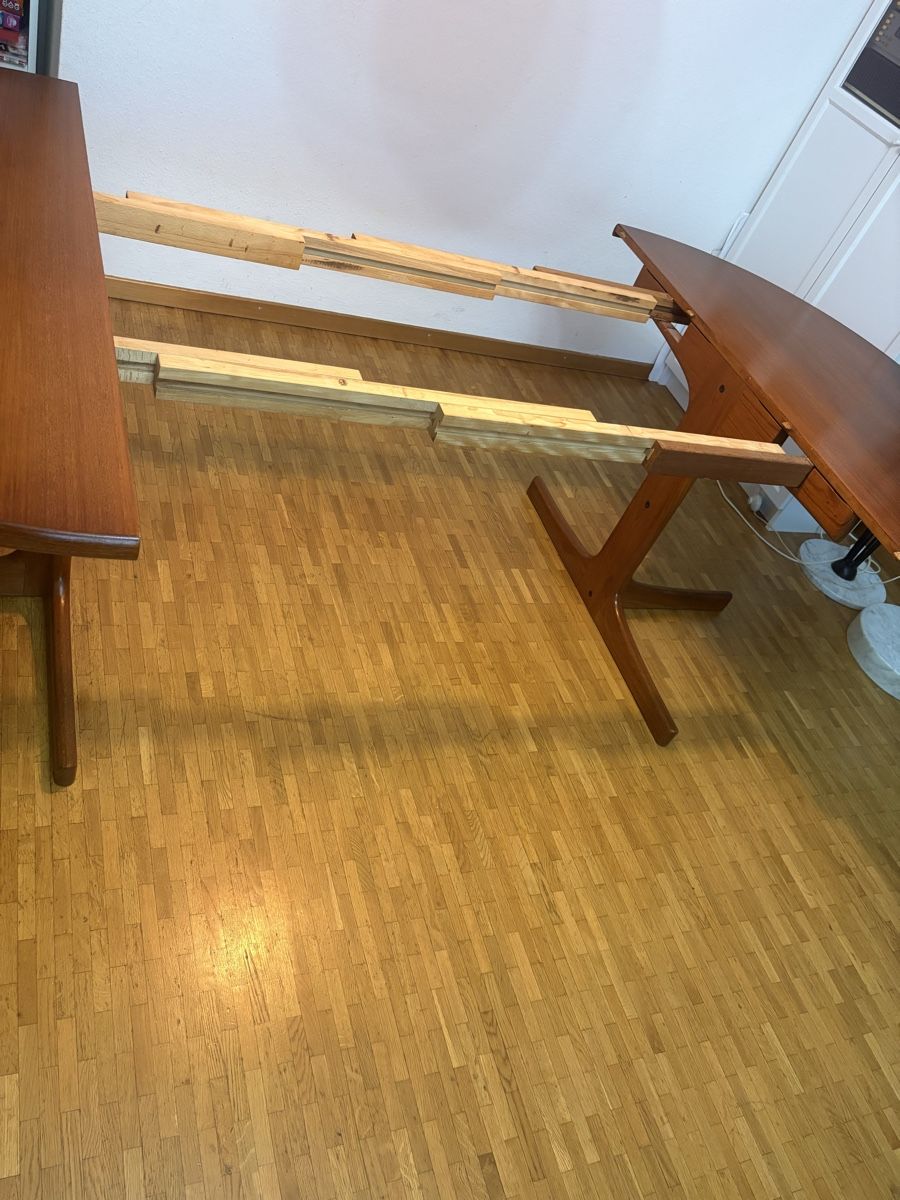 Tavoli: Grande table à manger Scandinave  – Usato da petit lancy venduto da FerreiraLuis 3