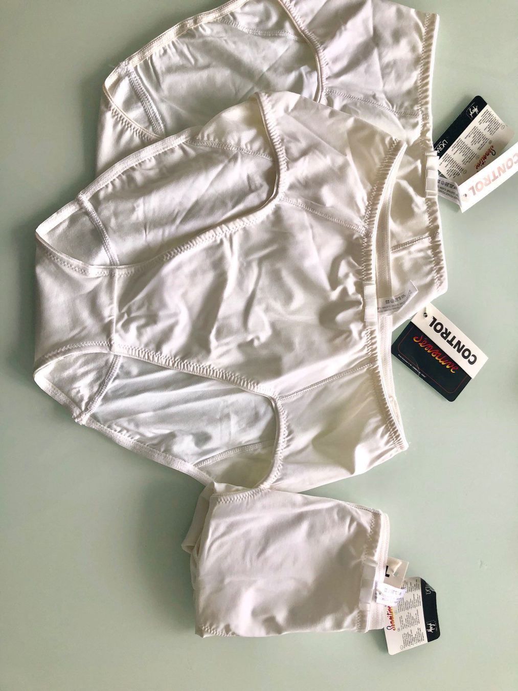 Altra biancheria intima: SLIP Raffinierte Wäsche .. – Nuovo e nell'imballaggio originale da Adliswil venduto da Jessik0