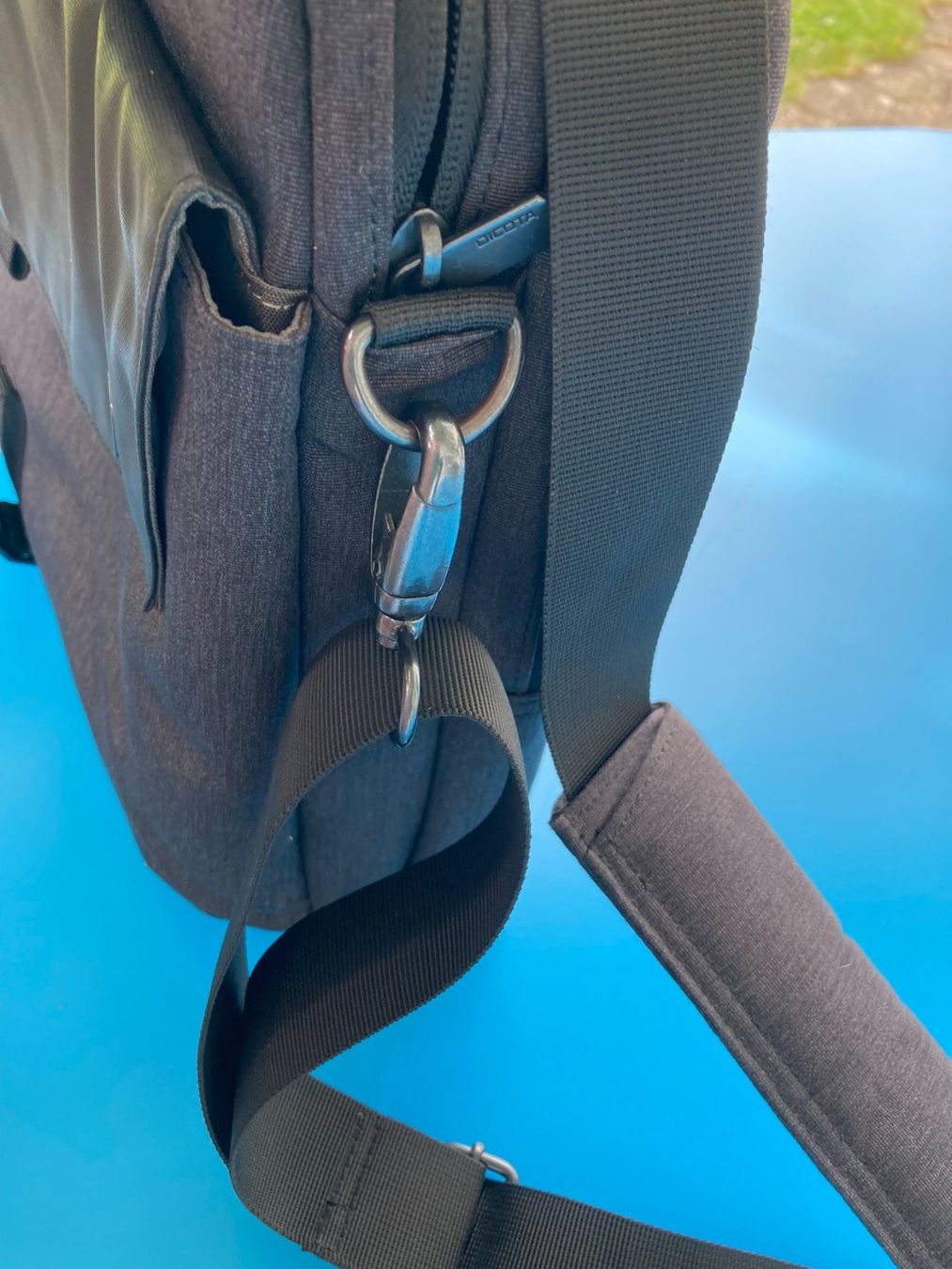 Borse: Dicota Laptoptasche Business Uni mit vielen Fächern – Usato da Subingen venduto da ArtBead 6