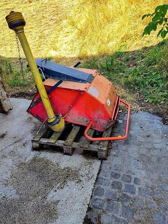 Tutte le macchine: Faucheuse / Mähwerk – Usato da Neuchâtel venduto da kurt040 4