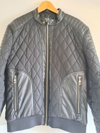 Bomber Jacke