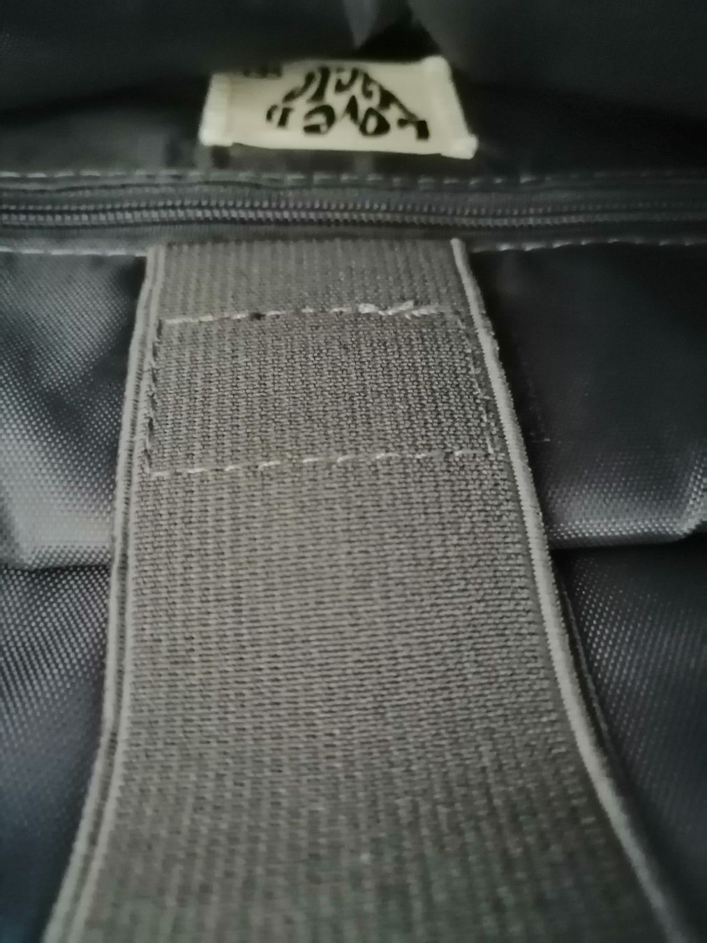 Zaini: Parfois Damen Rucksack Rot "LOVE IS MAGIC" – Nuovo (secondo la descrizione) da Uster venduto da zebralino 5