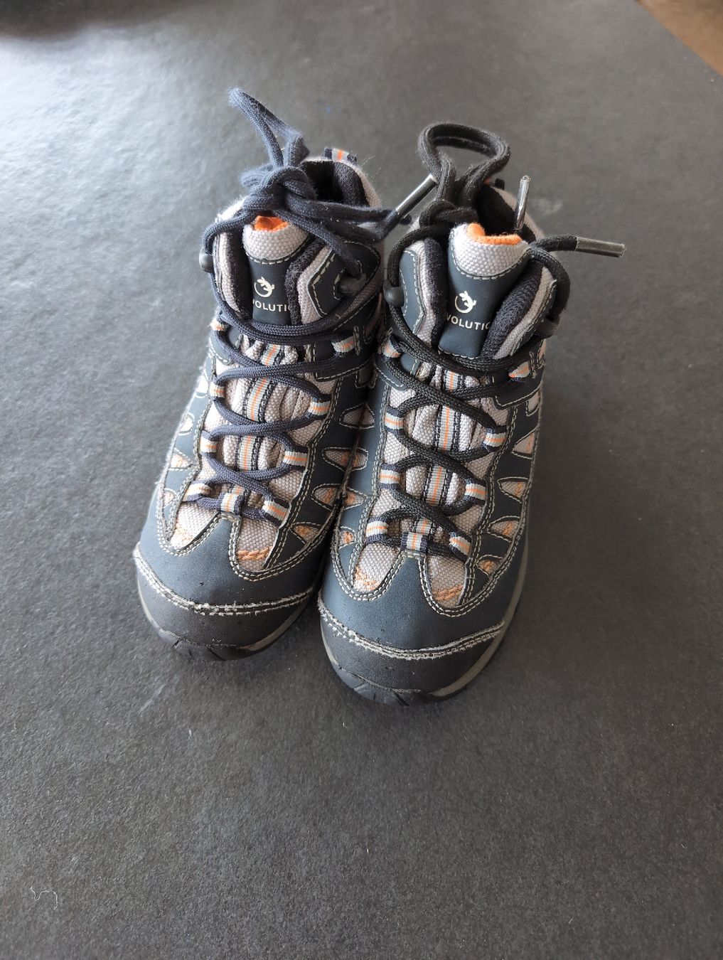 Trevolution Scarpe per ragazzi: Wanderschuhe 32 – Usato da Hünenberg venduto da spirilena