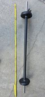 Langhantelstange mit Scheiben gebraucht und funktionstüchtig