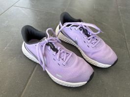 Nike Revolution Running Grösse 35,5