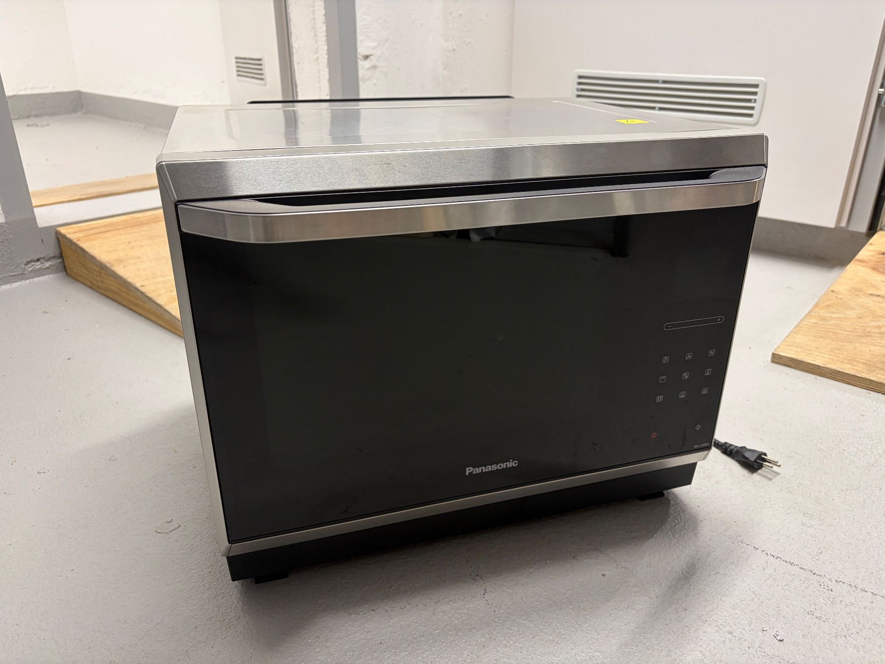 Elettrodomestici da cucina: Panasonic Kombi Mikrowelle nn-cs894s – Usato da Wetzikon ZH venduto da uelivernetzt