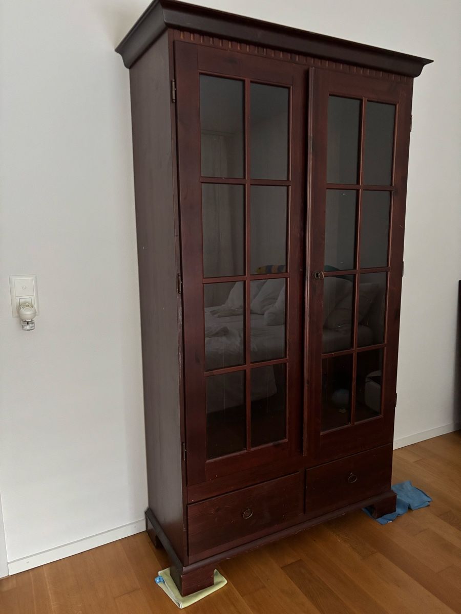 Schränke: Schrank – Gebraucht aus Horw von pilatusgrille