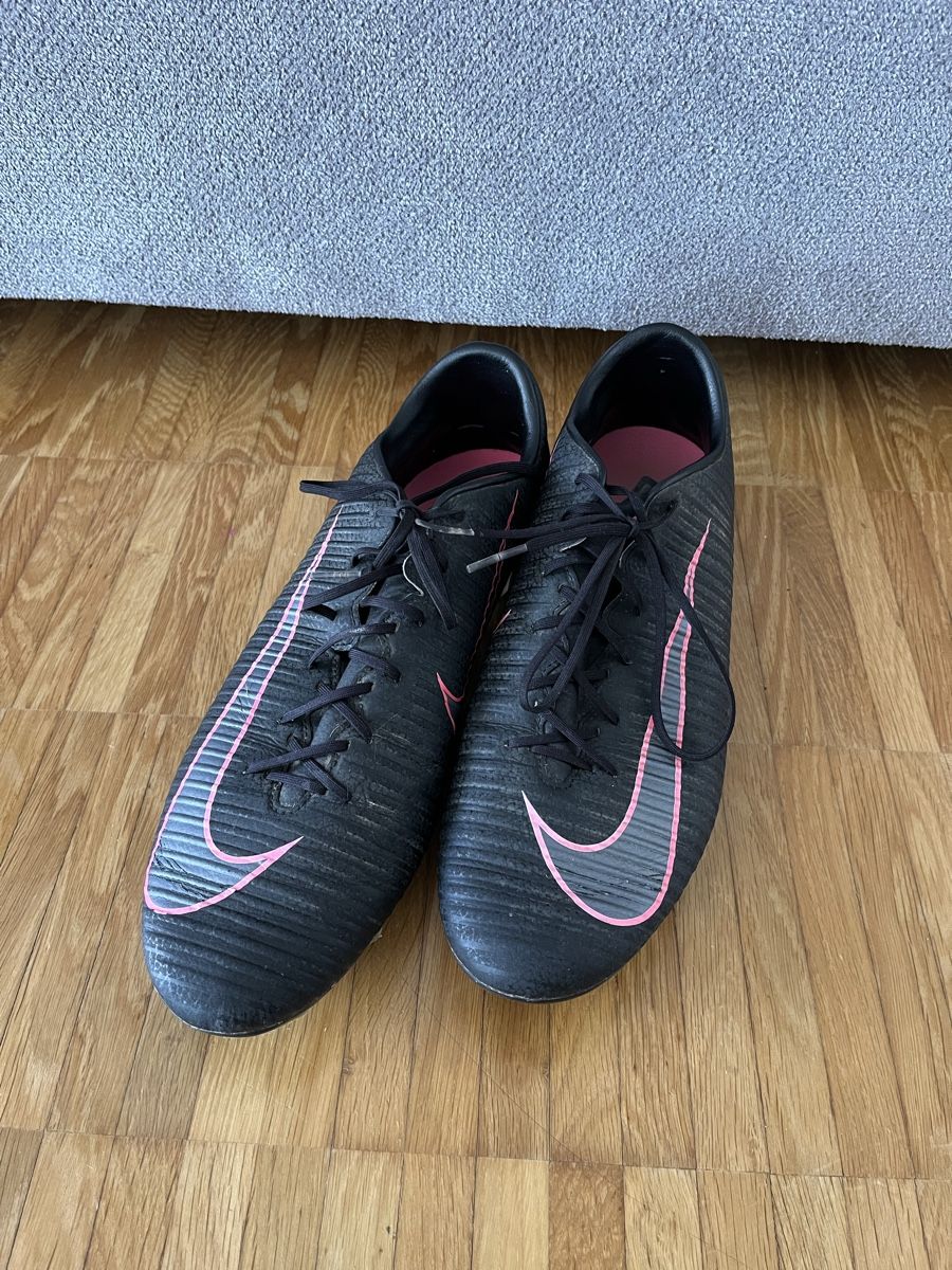Nike Scarpe da uomo: Nike Fussballschuhe - Gr. 45 – Usato da Herzogenbuchsee venduto da Jana_1019 1