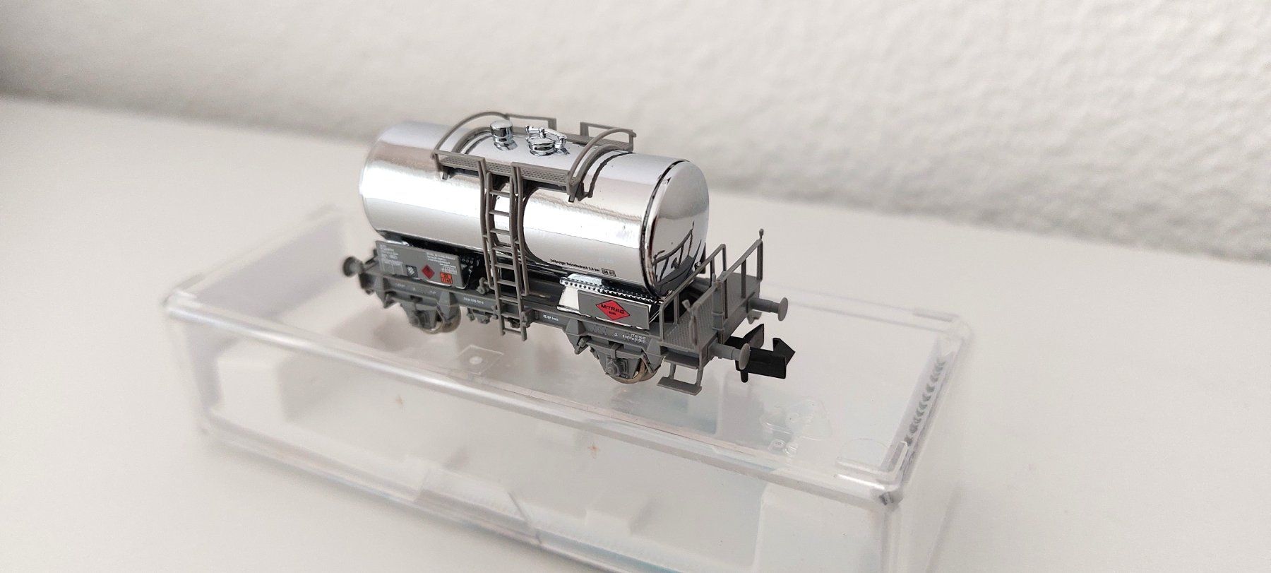Fleischmann Modellini di ferrovie: FLEISCHMANN 841013 2-achsiger Kesselwagen "MITRAG" SBB – Nuovo e nell'imballaggio originale da Biberist venduto da Ntrains 2