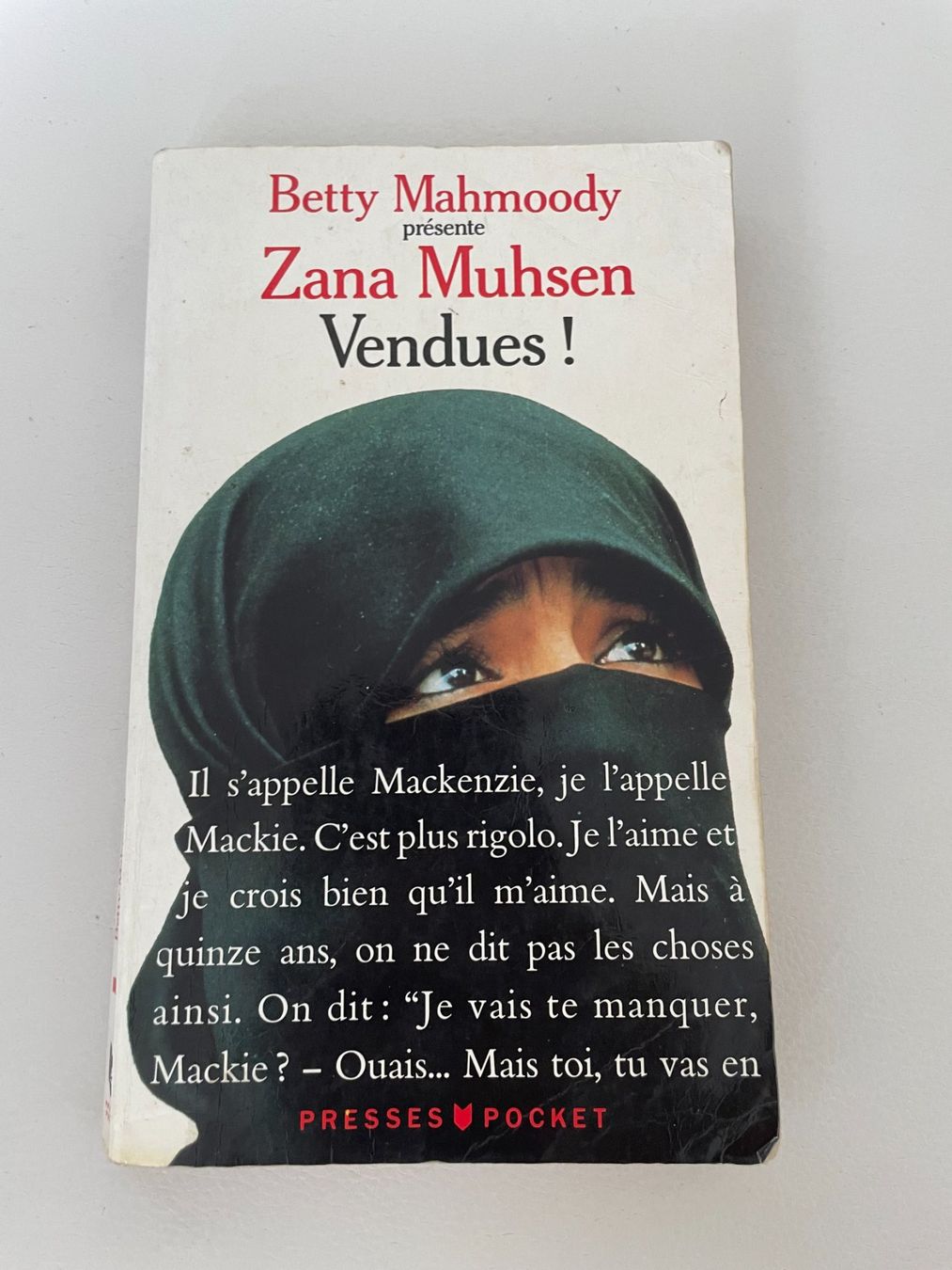 Bücher: Zana Muhsen - Vendues! – Gebraucht aus Petit Lancy von gil_hr6v