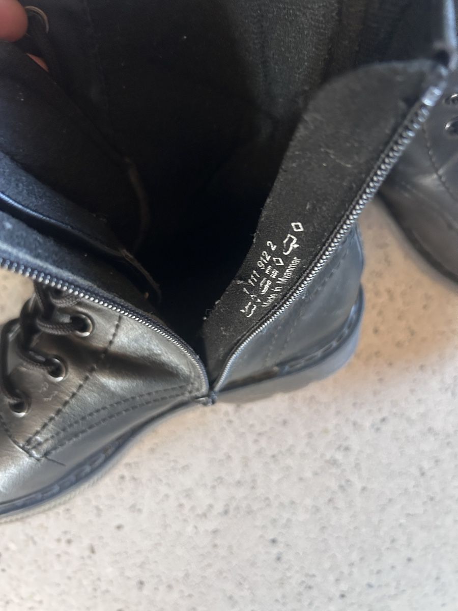 Schuhe für Mädchen: Herbststiefel Gr. 37 – Gebraucht aus Seewil von zorro72 2