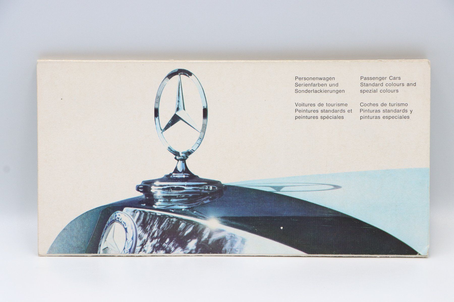 Mercedes-Benz Documenti: Mercedes Farbkarten Prospekt 1965 – Usato da Bühl b.Aarberg venduto da Collectorpassions